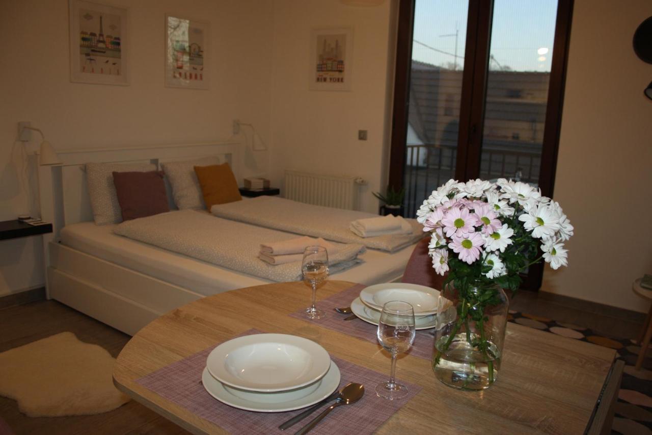Studio Apartman Centar Ðakovo Kültér fotó