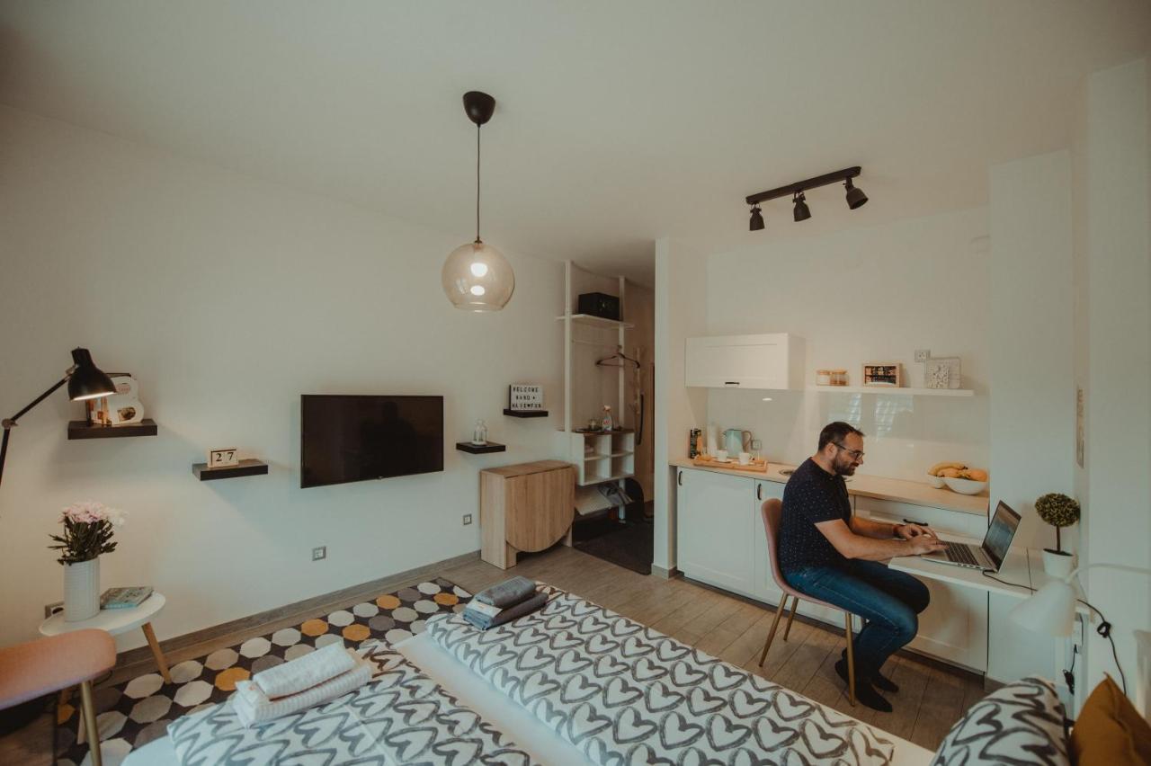 Studio Apartman Centar Ðakovo Kültér fotó