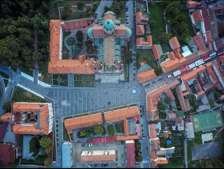 Studio Apartman Centar Ðakovo Kültér fotó